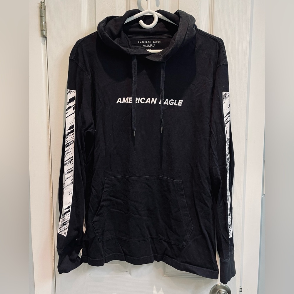 American Eagle Sweater Mens Medium Black Super Soft Standard Fit Hoodie